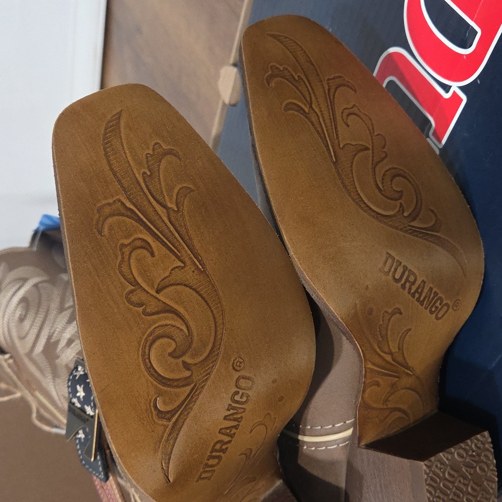 Durango Women's Tan Western Heeled Boots - Picture 10 of 12